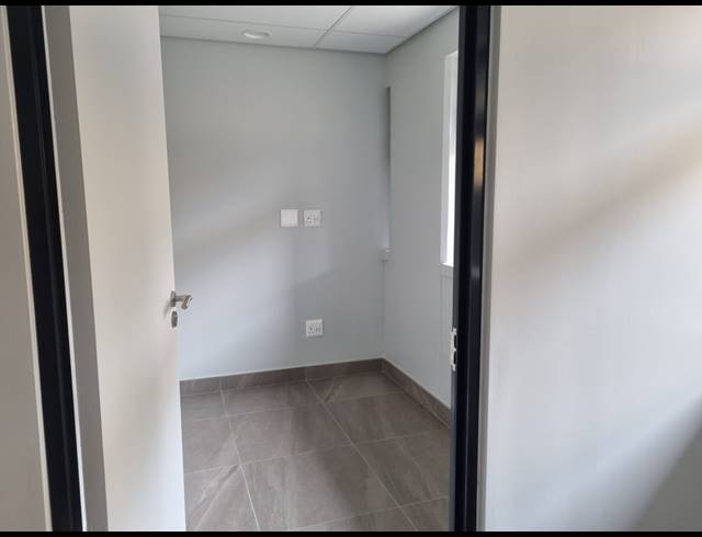 71M² OFFICE TO LET IN NELSPRUIT EXT 1